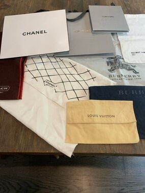 Assorted designer duster / shopping bags